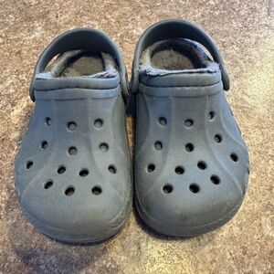 Toddler Gray Clogs